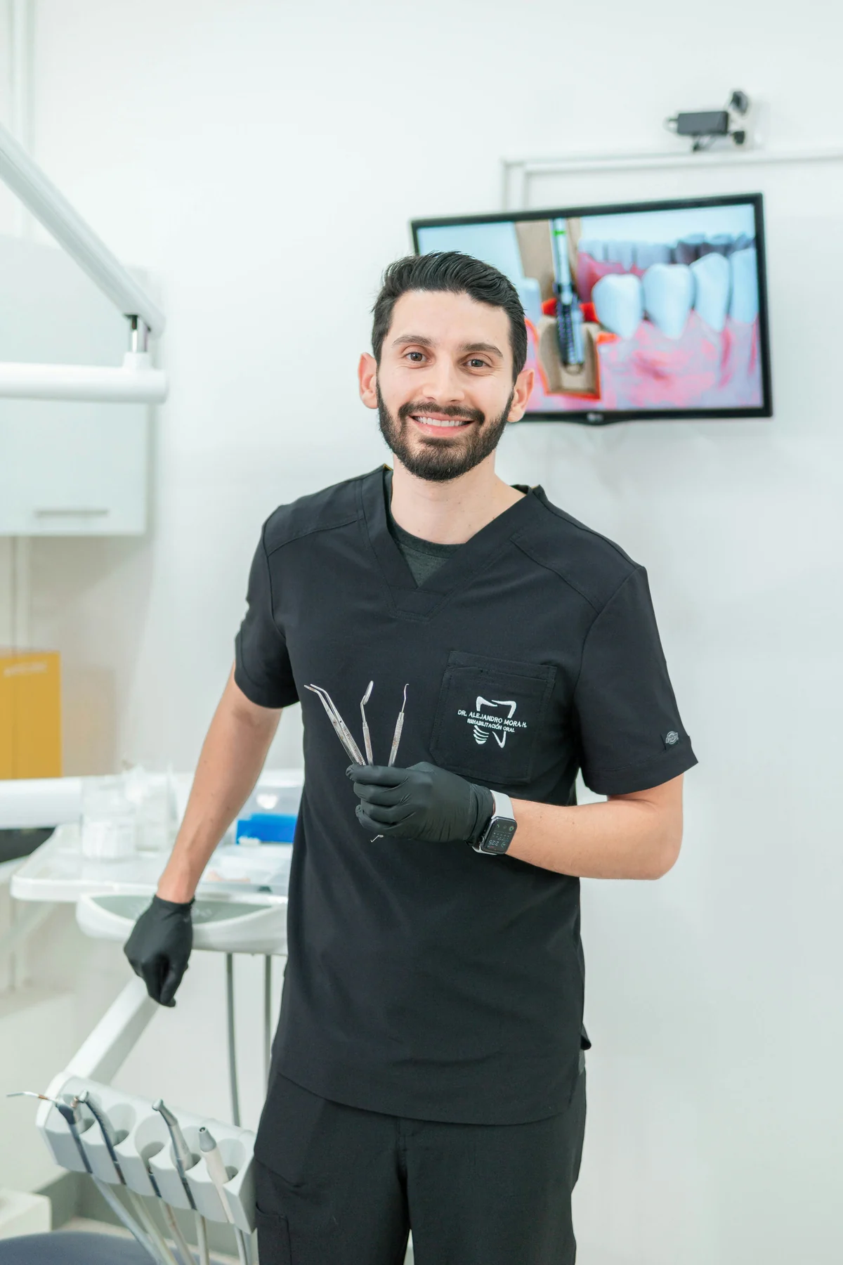 lek. dent. Paweł Stolarczyk – chirurgia stomatologiczna